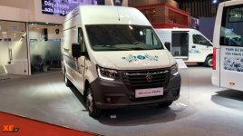 Xe tải van Gazelle NN thùng kín bằng kim loại (2).jpg