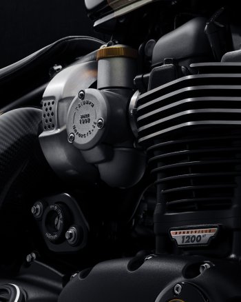 Triumph 5.jpg