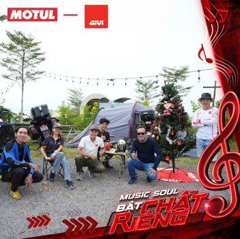 Motul 10.jpg