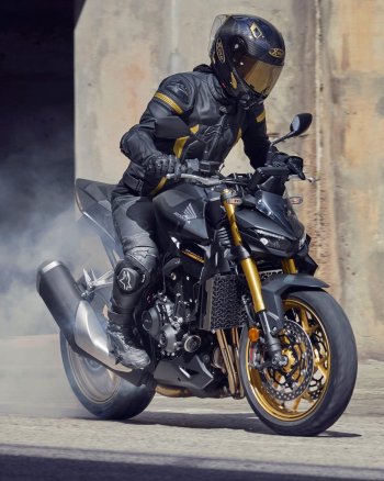 Honda CB1000 Hornet SP 5.jpg