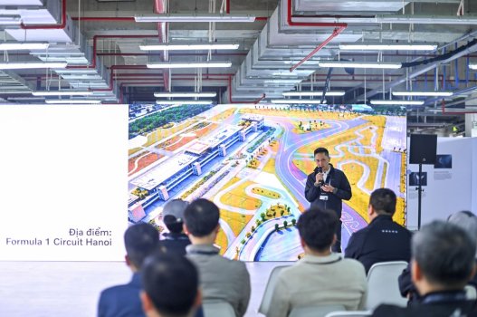 Volvo Cars Việt Nam tổ chức SafeXpert 2025 – sự kiện lái thử tại Trường đua F1 Hà Nội (4).jpg