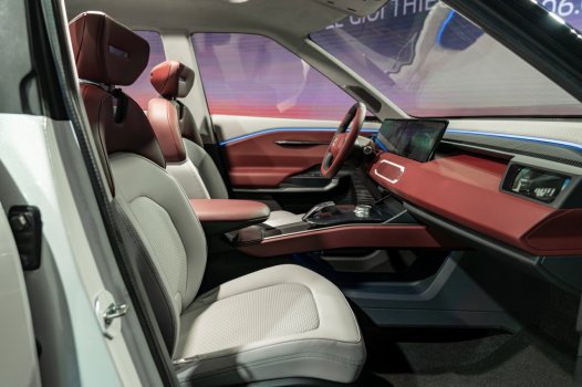 Mitsubishi DST Concept - mẫu C-SUV 7 chỗ (5).jpg