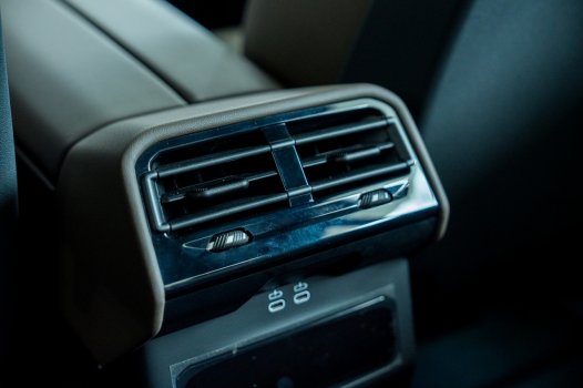 THACO AUTO ra mắt đồng thời BMW X3 và BMW 5 Series hoàn toàn mới (2).jpg