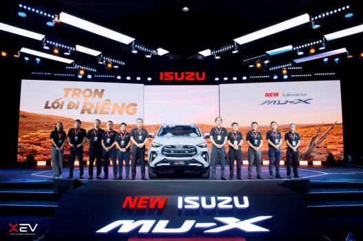NEW ISUZU mu-X 2025 chính thức ra mắt Giá từ 928 triệu, có 5 phiên bản (5).jpg