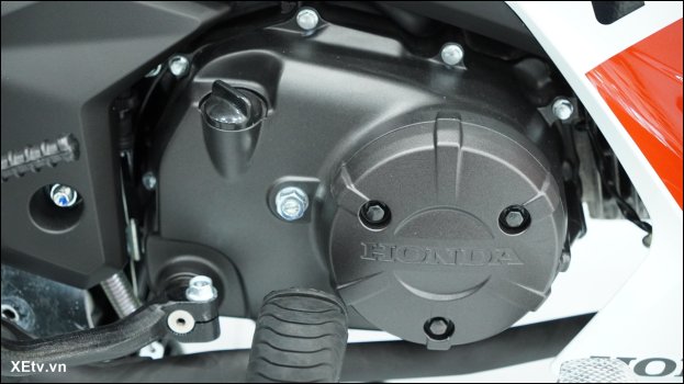 XEtv - Honda Dash 125 Repsol nhập khẩu Malaysia về Việt Nam được săn đón (6).JPG