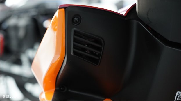 XEtv - Honda Dash 125 Repsol nhập khẩu Malaysia về Việt Nam được săn đón (16).JPG