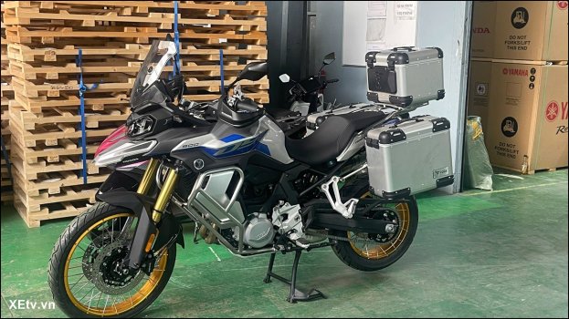 Voge DS900X – “Người anh em” BMW F 900 GS chính thức ra mắt tại Malaysia (2).jpg