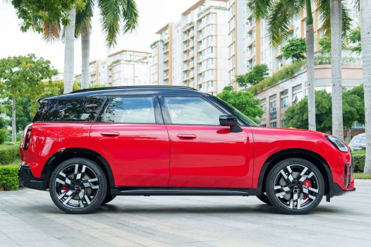 XEtv-MINI-JCW-Countryman-00002.jpg