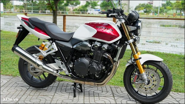 Chính thức Honda CB1300SF SP Final Edition dự án BIG-1 đã về đến Việt Nam (61).jpg
