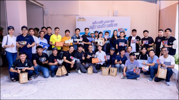 ZHI.PAT chính thức giới thiệu bộ đôi sản phẩm đèn LED mới gồm EX150 Sportline và 135LC Sportli...jpg