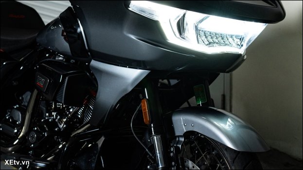 Harley-Davidson CVO Road Glide (5).jpg