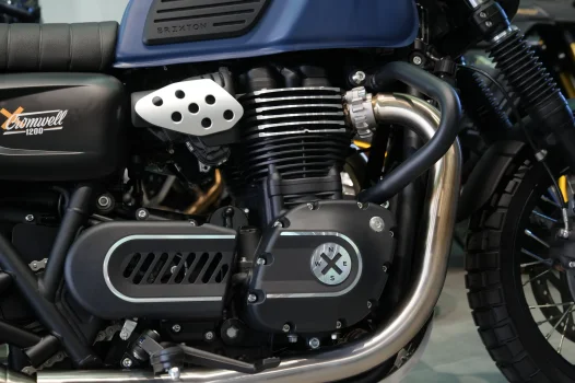 Cromwell 1200 X6.webp