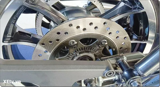 Hyosung GV350X sẽ mang đến một làn gió mới cho anh em biker Việt Nam (20).webp