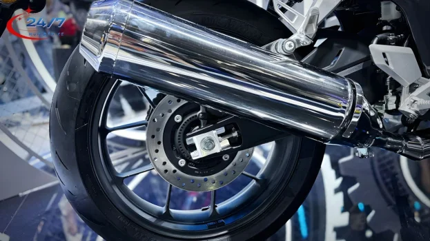 honda-cb500sf-11.webp