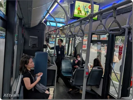 VinBus tuyến D4 từ Vinhomes Grand Park về Quận 1 là một trải nghiệm rất “đáng tiền” (2).webp