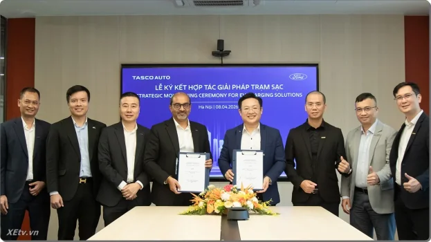 Tasco Auto và Ford Việt Nam ký kết hợp tác chiến lược, mở rộng hạ tầng sạc xe điện (2).webp