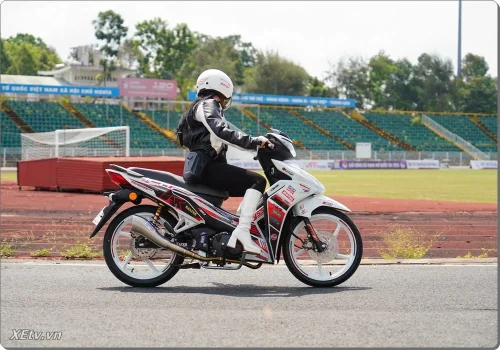 Thật tế Honda Dash 125 2026 nhập khẩu Malaysia chạy thử bởi những rider chuyên nghiệp (28).webp