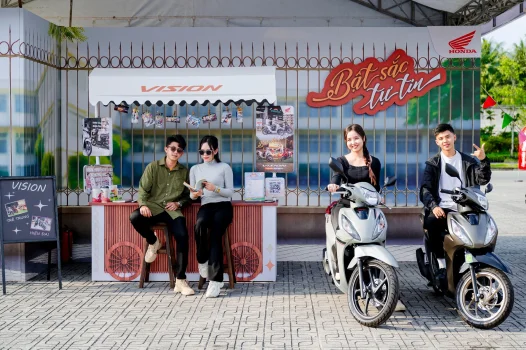 XEtv-Honda-Vision-2.webp