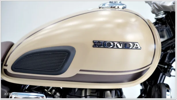 Chi tiết Honda CB350C Special Edition màu vàng cát  (21).webp