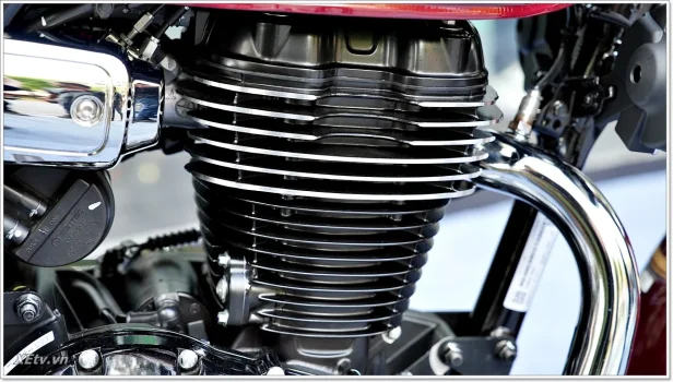Chi tiết Honda CB350C Special Edition màu đỏ  (55).webp