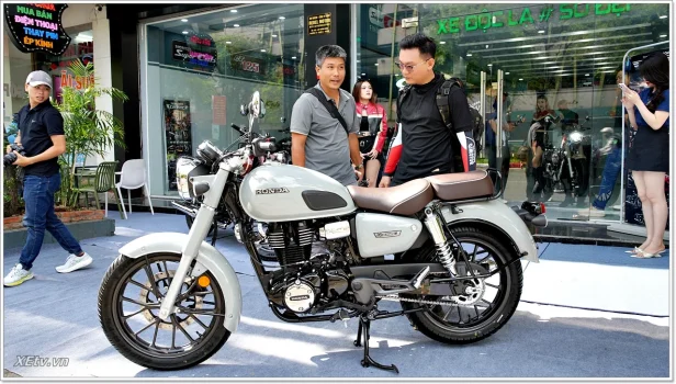 Honda CB350C Pro màu xám xi măng (14).webp