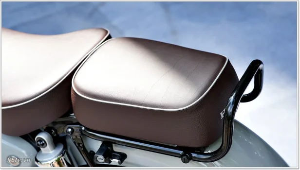 Honda CB350C Pro màu xám xi măng (30).webp