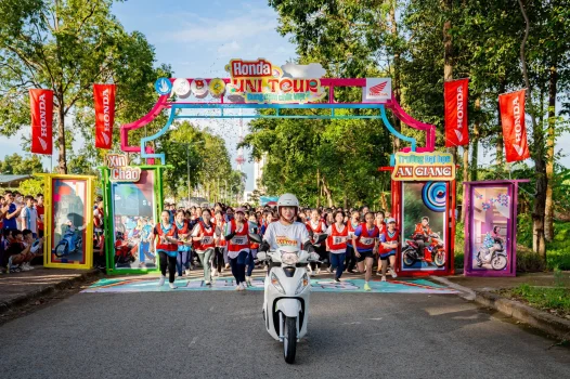 XEtv-Sự kiện Honda Uni Tour.webp