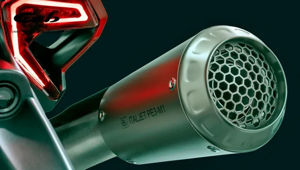 Italjet Dragster 700 Twin Premium Edition được đưa về – cơ hội sở hữu tại Cub House (16).webp