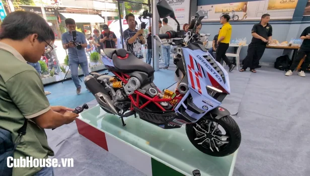 10 lý do Italjet Dragster 300 Gresini được giới chơi xe thích sưu tầm (3).webp