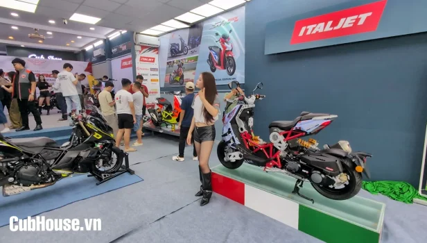 10 lý do Italjet Dragster 300 Gresini được giới chơi xe thích sưu tầm (4).webp