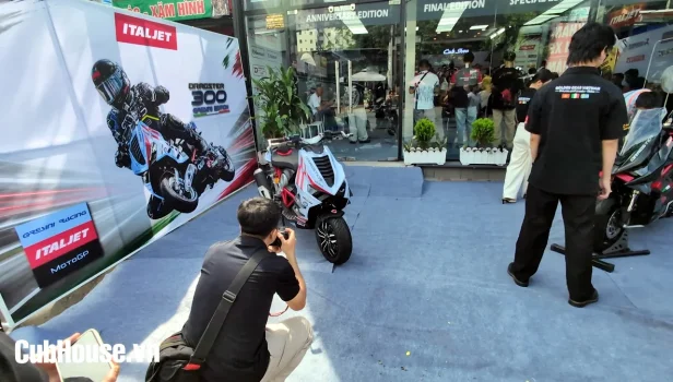 10 lý do Italjet Dragster 300 Gresini được giới chơi xe thích sưu tầm (5).webp