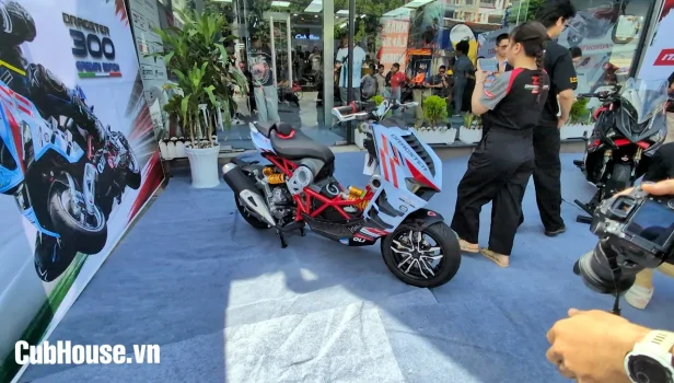 10 lý do Italjet Dragster 300 Gresini được giới chơi xe thích sưu tầm (6).webp
