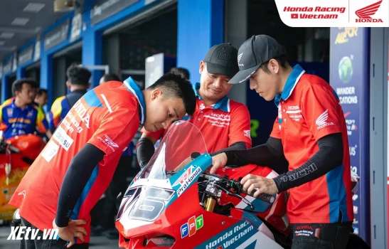 Đội đua Honda Racing Việt Nam nhận tài trợ từ FPT - XEtv (2).webp