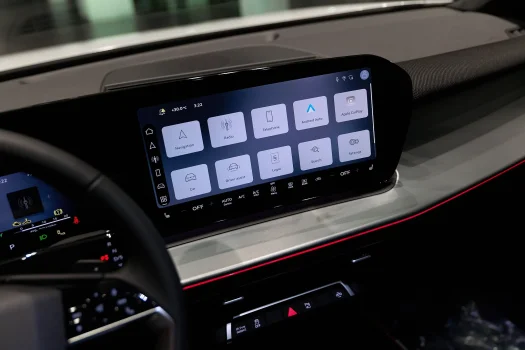XEtv-Q3SUV_Interior_5.webp
