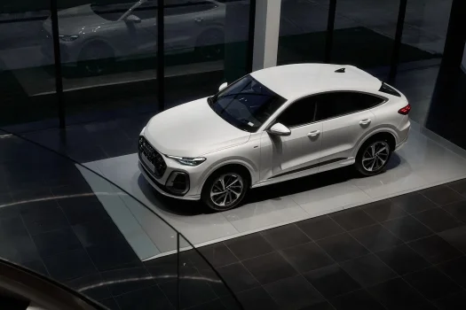 XEtv-Q5SB_Exterior_33.webp