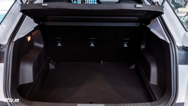Omoda & Jaecoo Việt Nam bổ sung phiên bản Omoda C5 Sport, có giá bán ưu đãi dưới 500 triệu đồ...webp