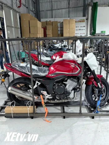 Rộ tin Honda CB500SF Super Four 2026 và Honda CBR500R Four 2026 đã về Việt Nam, dân chơi xe x...webp