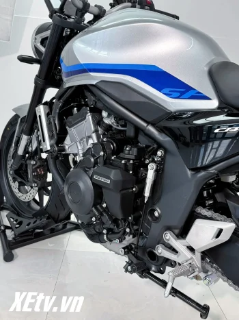 Honda CB500SF Super Four 2026 đã về Việt Nam – những hình ảnh đầu tiên khiến cộng đồng biker ...webp