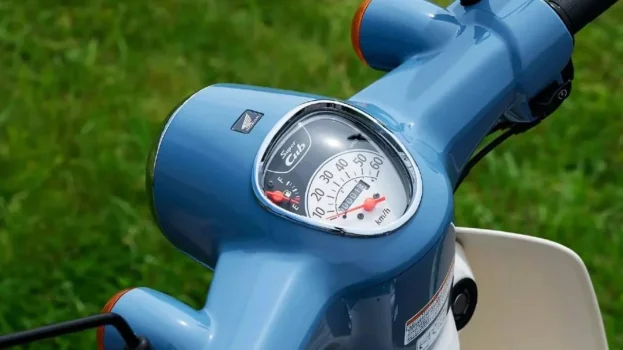 honda-super-cub-50-final-edition (3).webp