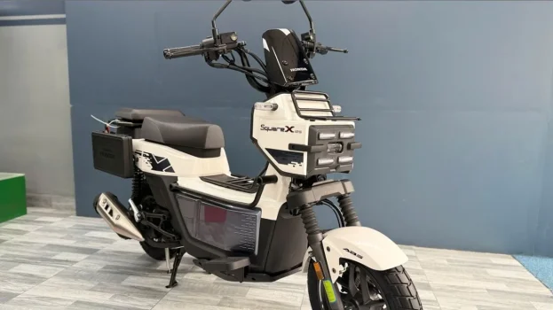 honda-square-x125-mau-xanh-trang-vang (10).webp