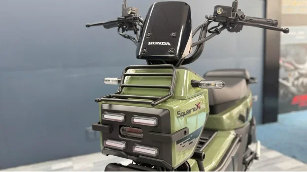 honda-square-x125-mau-xanh-trang-vang (2).webp
