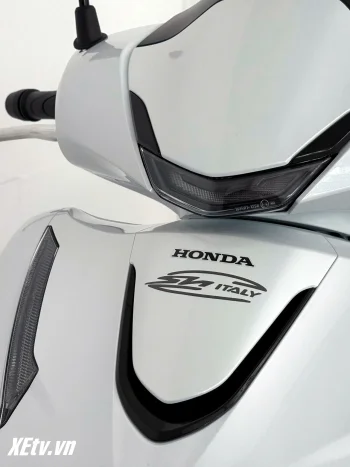 Honda SH150i 2026 Standard màu trắng - vẻ đẹp thanh lịch chuẩn Italia (13).webp