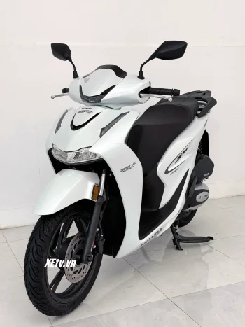 Honda SH150i 2026 Standard màu trắng - vẻ đẹp thanh lịch chuẩn Italia (14).webp