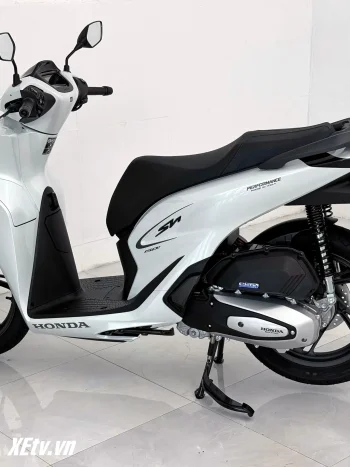 Honda SH150i 2026 Standard màu trắng - vẻ đẹp thanh lịch chuẩn Italia (46).webp