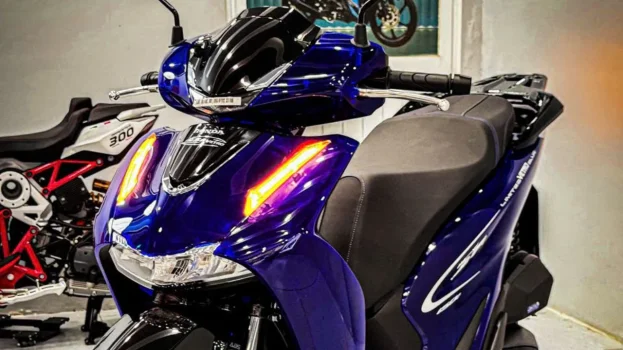 honda-sh-y-vetro-blue (17).webp
