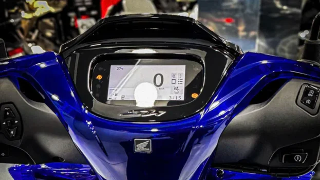 honda-sh-y-vetro-blue (8).webp
