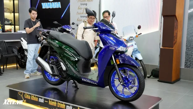 Honda SH150i Italy “Super Vetro 2 in 1” - Ra mắt chỉ 200 xe tại Việt Nam (21).webp