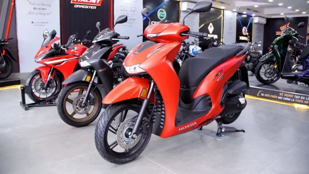 khai-truong-showroom-moto-dong-thap-xe-nhap-khau-cao-cap (31).webp