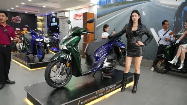 honda-sh-y-vetro-limited-2in1 (23).webp