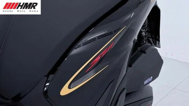 honda-sh-y-special-edition-mau-den-hmr (6).webp